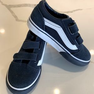 Navy blue old school vans